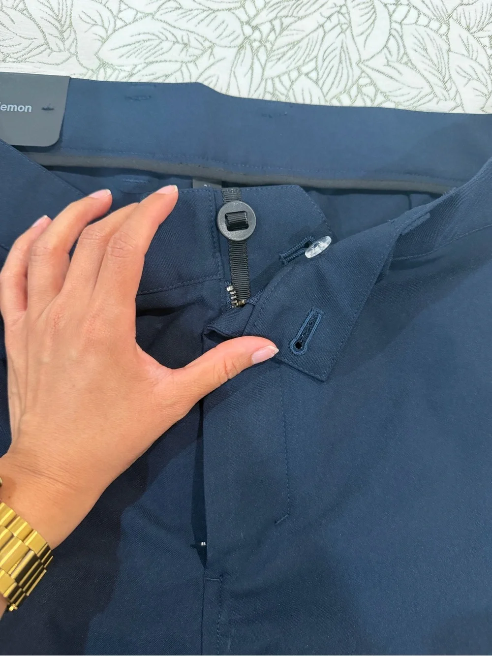 lululemon athletica Men's Dark Navy Chinos - Picture 6 of 7